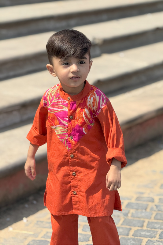 Boys Imarti Color block Kurta and pants set - Orange