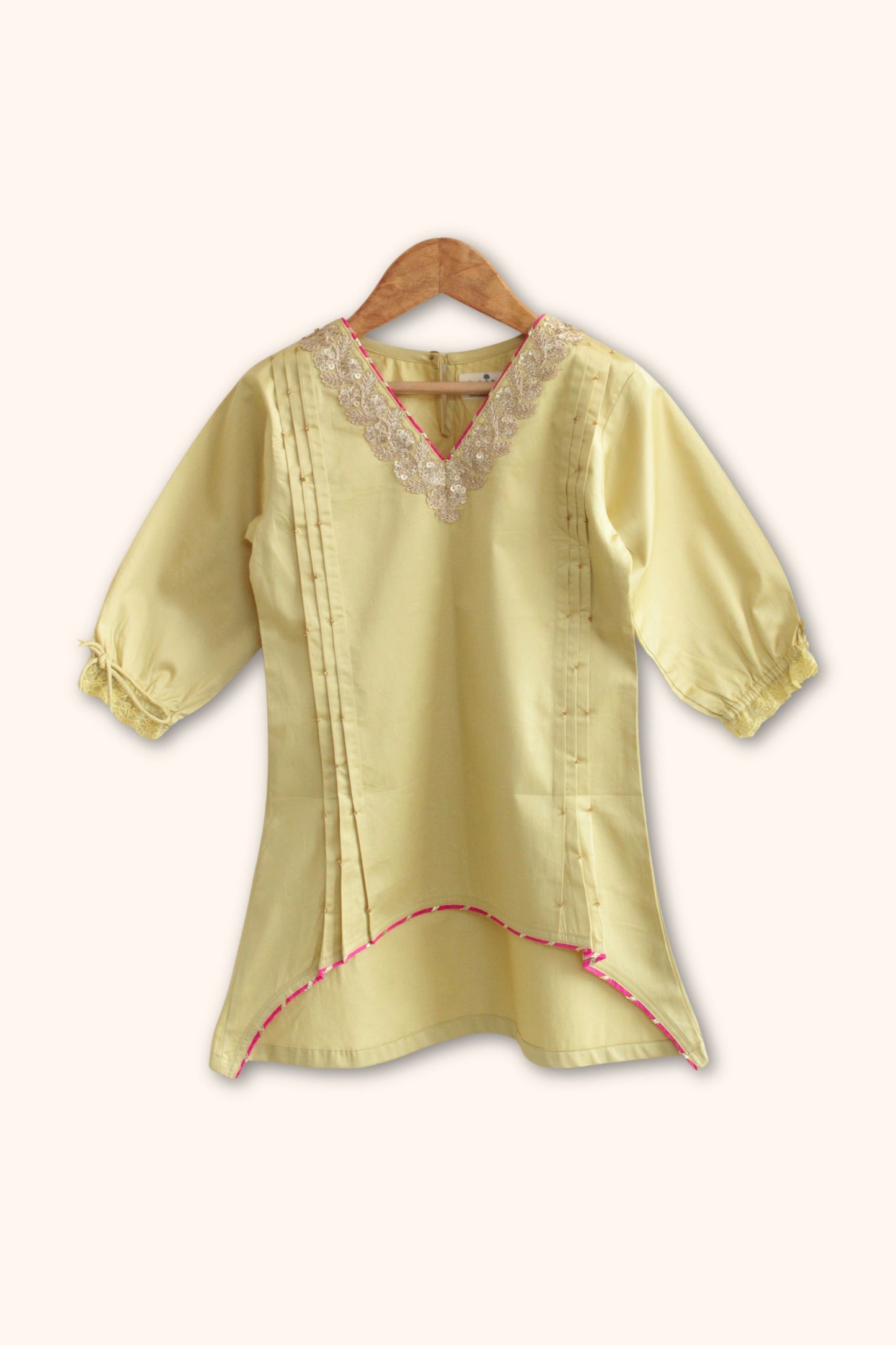 Girls Meher Kurti and Pant ethnic set with Dupatta - Pista Green