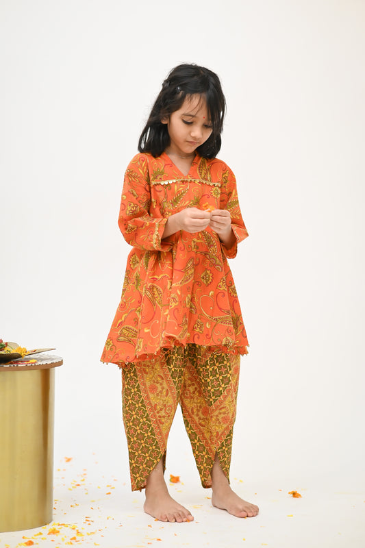 Girls Kesari Pure Cotton Ethnic Clothing Set - Orange