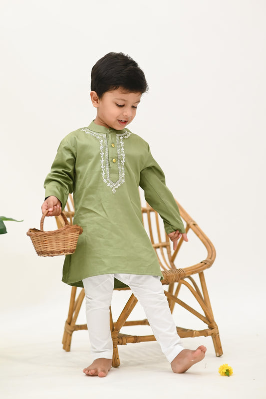Boys Tyohaar embroidered Kurta with Pajami set