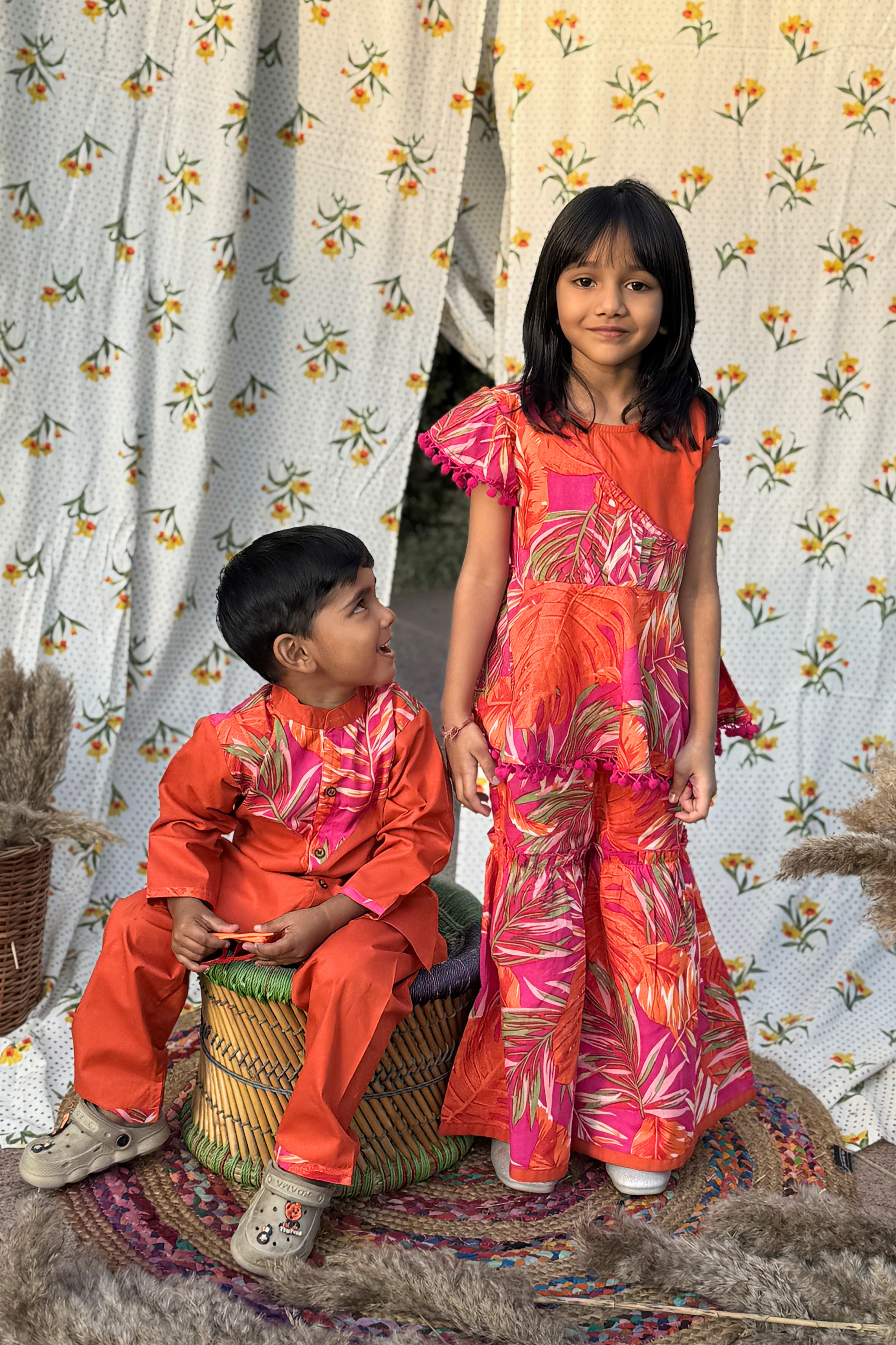 Boys Imarti Color block Kurta and pants set - Orange